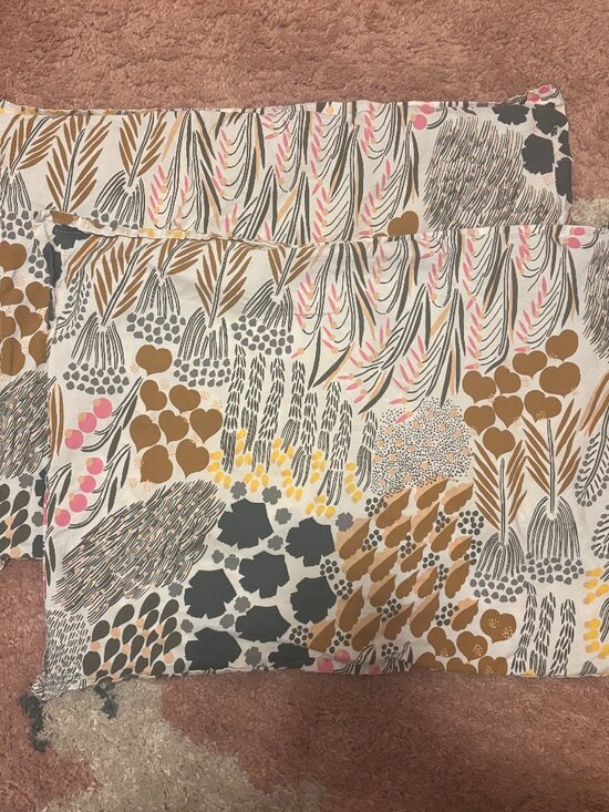 Set of 2 Marimekko Pieni Letto Modern Natural Standard Sham Pillowcases Cotton - Picture 1 of 5